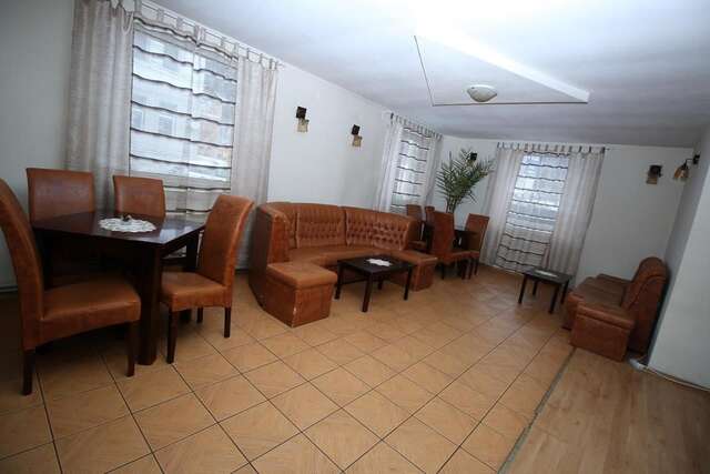 Гостевой дом Pension Sinaia - Casa Ta Синая-19