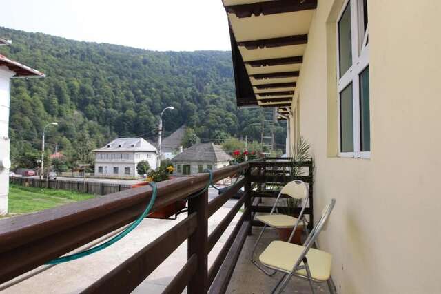 Гостевой дом Pension Sinaia - Casa Ta Синая-53